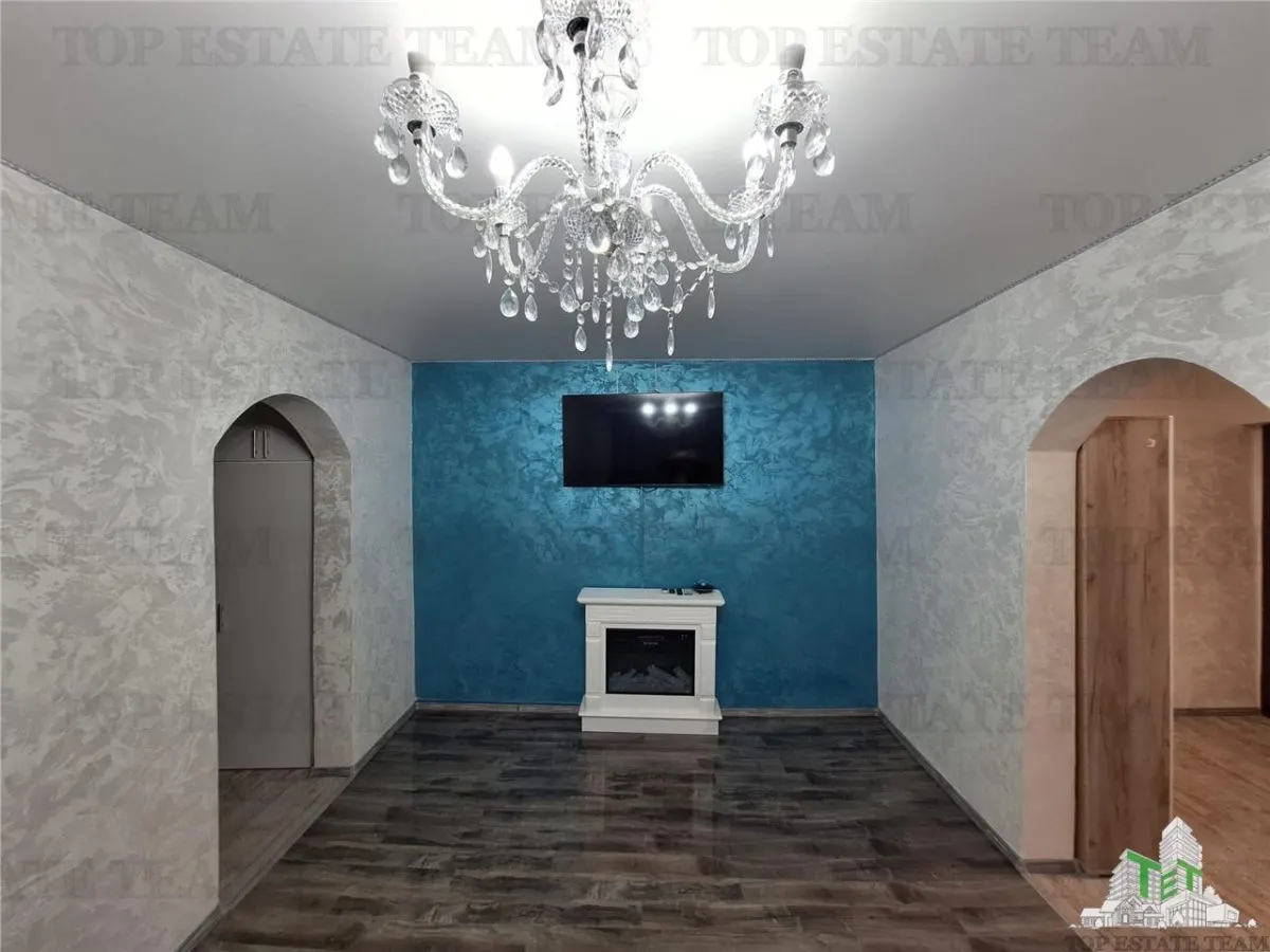 2-Bedroom Apartment, Independentei Boulevard, Braila - Sale - foto 1