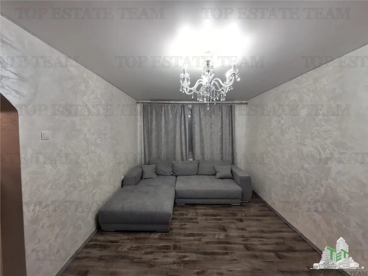 2-Bedroom Apartment, Independentei Boulevard, Braila - Sale - foto 2