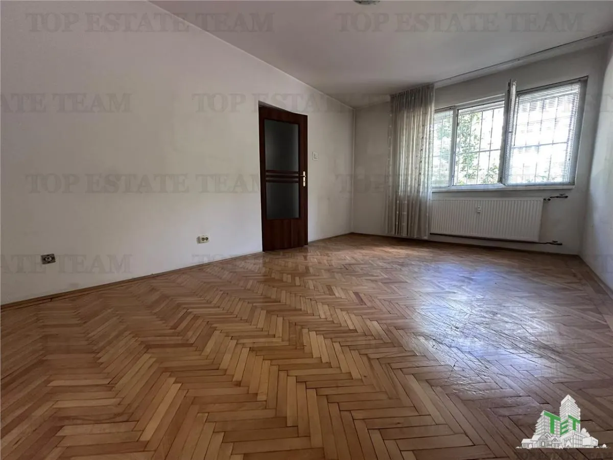 Appartement 2 Pièces à Vendre, Quartier Chibrit / Metrou 1 Mai, Bucuresti - foto 2