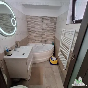 Casa Unifamiliar, Completamente Amueblada y Equipada, 4 Dormitorios, Domnesti – Disponibilidad Inmediata - foto 6