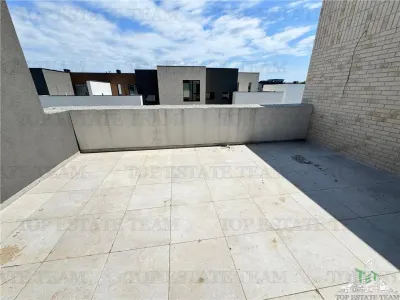 Villa Moderna en Venta en Pipera, Norte de Bucarest | Jardín Privado, Terraza Panorámica y 2 Plazas de Aparcamiento - foto 18