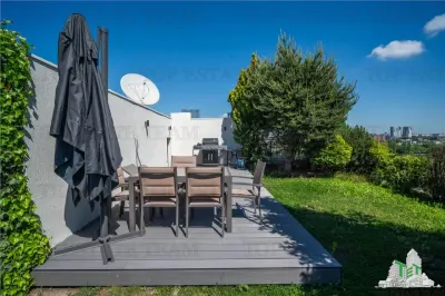 4-Bedroom Penthouse with Terrace for Sale, North Bucuresti - Bucuresti