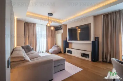 Penthouse 4 Chambres avec Terrasse à Vendre, Nord Bucuresti - foto 4