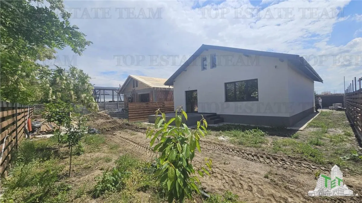 Premium Single-Storey Villa, 34 sqm Living Room, Teghes - foto 3