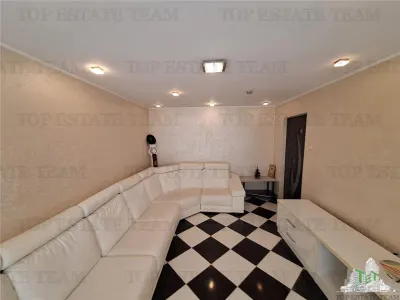 3-Bedroom Apartment - Calarasilor - Braila - Braila