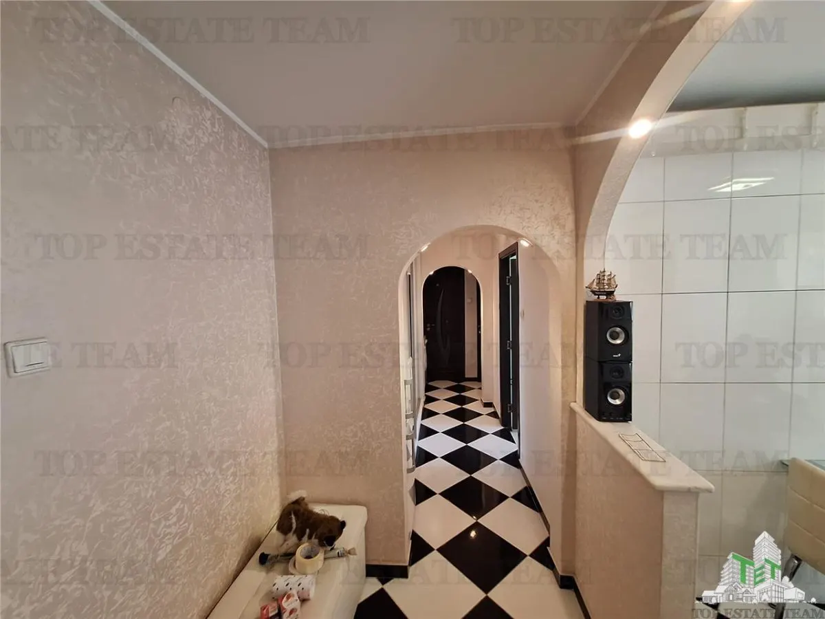 3-Bedroom Apartment - Calarasilor - Braila - foto 5