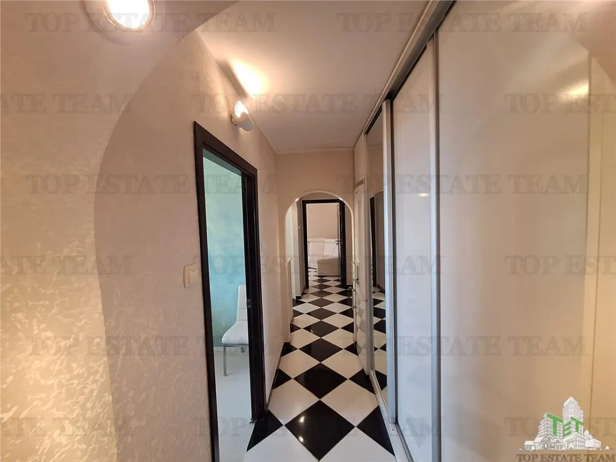 3-Bedroom Apartment - Calarasilor - Braila - foto 6