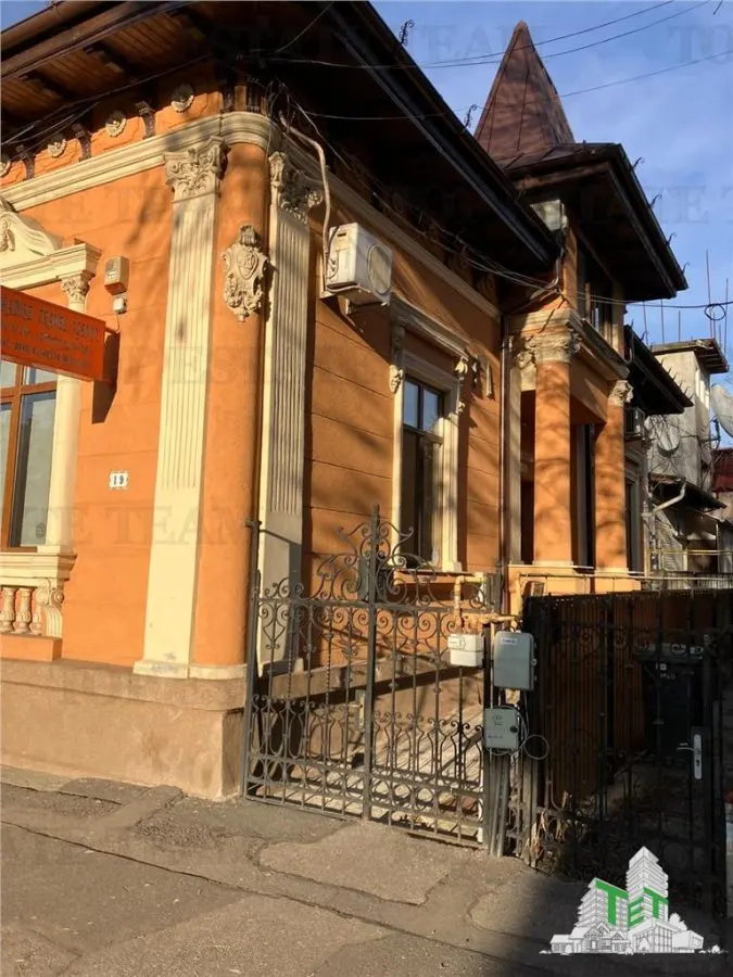 Exceptional Villa for Rent | Cotroceni - National Opera | Premium Location Near Park | 130 sqm - foto 1