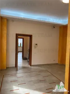 Exceptional Villa for Rent | Cotroceni - National Opera | Premium Location Near Park | 130 sqm - foto 4