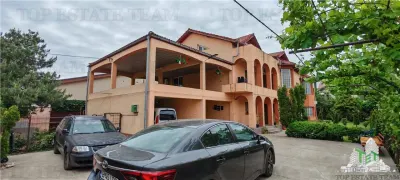 Excepcional Villa 14+ Dormitorios 970m², Terreno 1045m², Dos Garajes, Militari/Rosu - foto 11