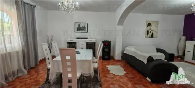 Excepcional Villa 14+ Dormitorios 970m², Terreno 1045m², Dos Garajes, Militari/Rosu - foto 15