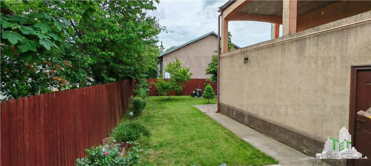 Excepcional Villa 14+ Dormitorios 970m², Terreno 1045m², Dos Garajes, Militari/Rosu - foto 7