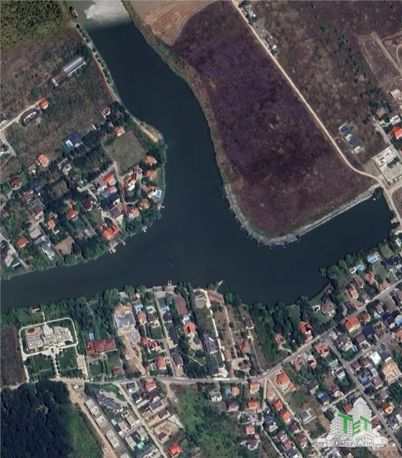 Building Land for Sale in Corbeanca - Laguna Albastra Street | 905 sqm - foto 1
