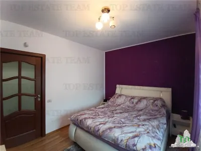 Exceptional P+1 House with 4 Bedrooms, Pergola and Garage in Bragadiru - foto 12