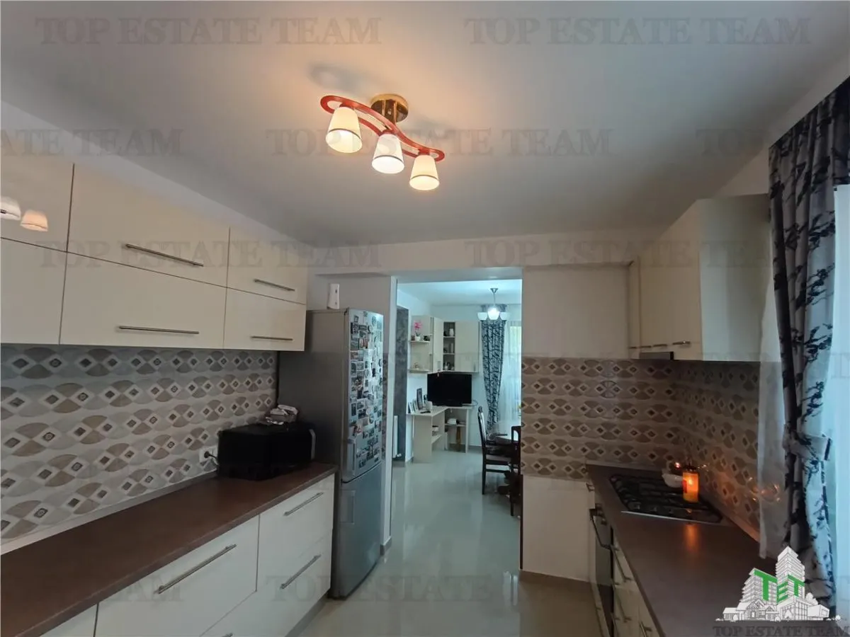 Exceptional P+1 House with 4 Bedrooms, Pergola and Garage in Bragadiru - foto 6