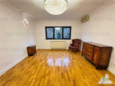Villa apta para residencia u oficina en Boulevard Iancu Nicolae - foto 9