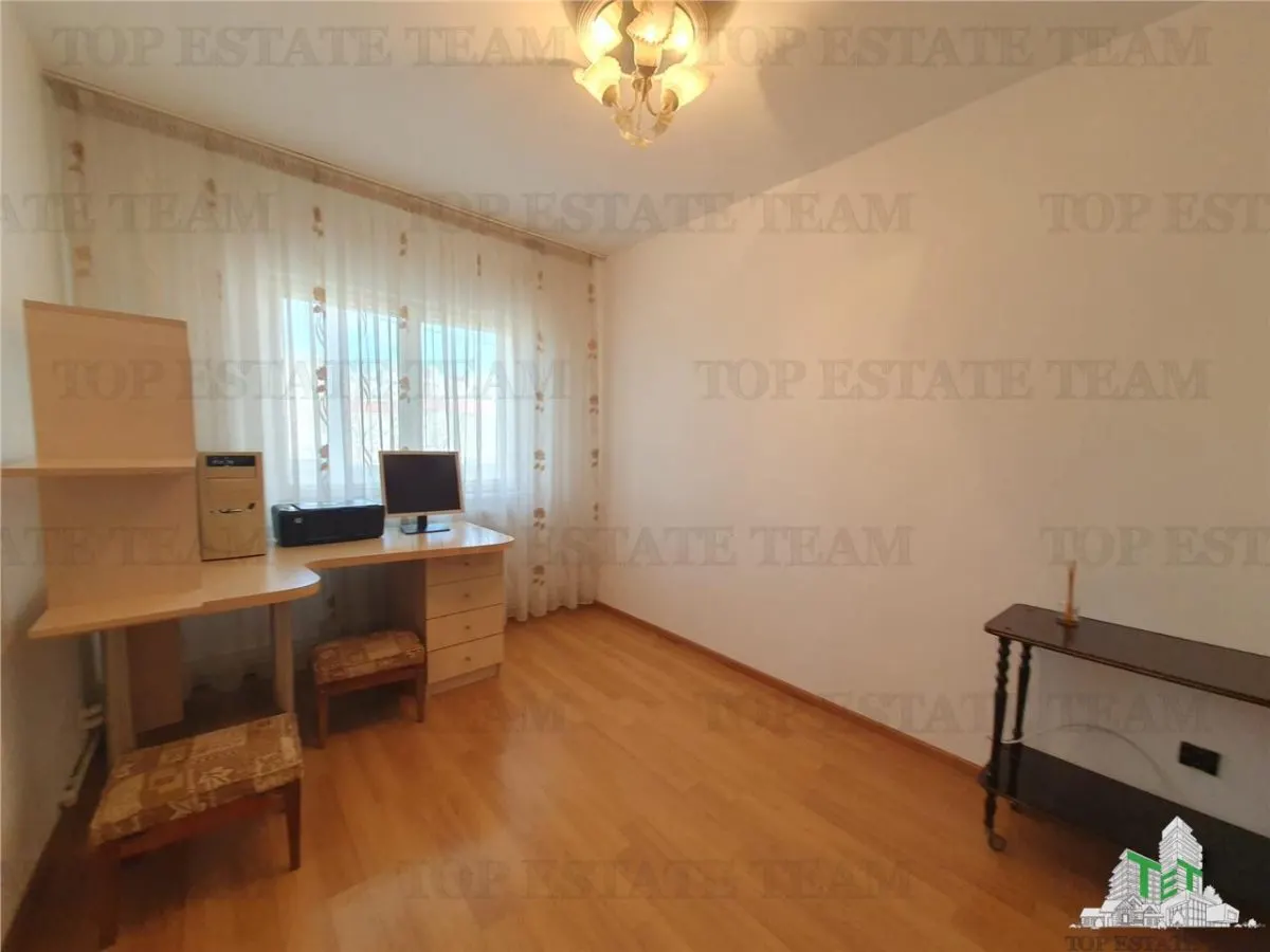4-Bedroom Apartment, Petromar Block, Gara Constanța - foto 12