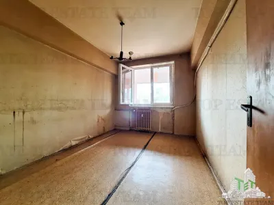 Apartamento de Cuatro Dormitorios | Doamna Ghica | Frente al Parque - foto 12