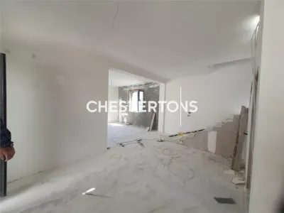 Duplex 8 camere cu doua intrari separate curte comuna Navodari - foto 4