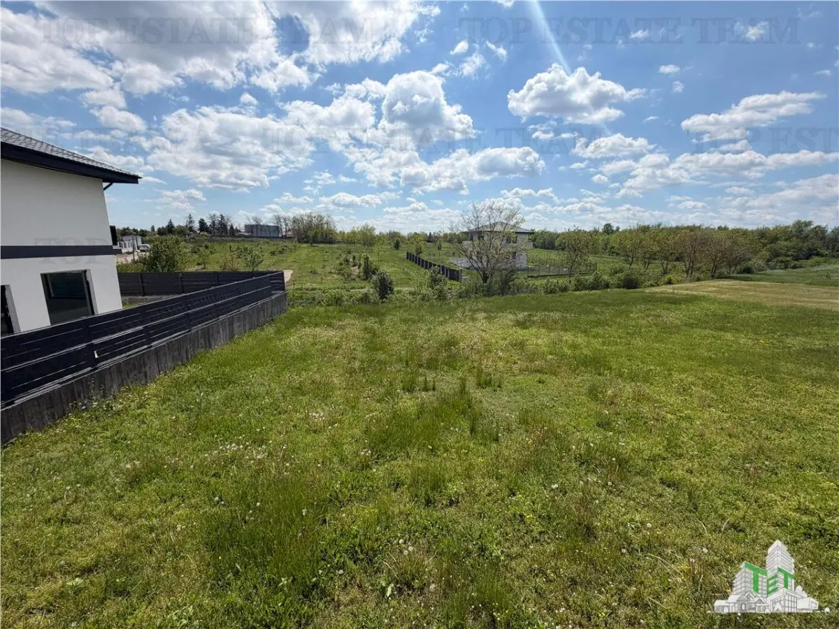 Premium Detached Villa Near Lake, Laguna Albastra Corbeanca – Tuscan-Style Views | €619,990 - foto 4