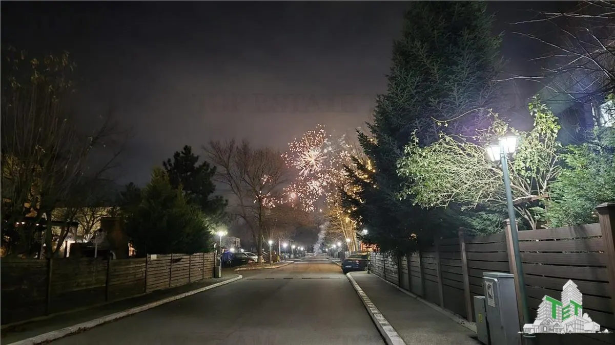 فيلا جديدة 4 غرف نوم، تشطيبات فاخرة، حي Green City السكني، 1 Decembrie - foto 11