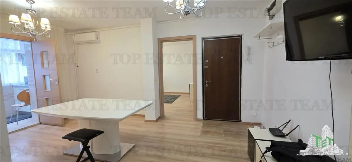 Apartamento de 4 Dormitorios en Venta, Crângași - Ceahlău - foto 7