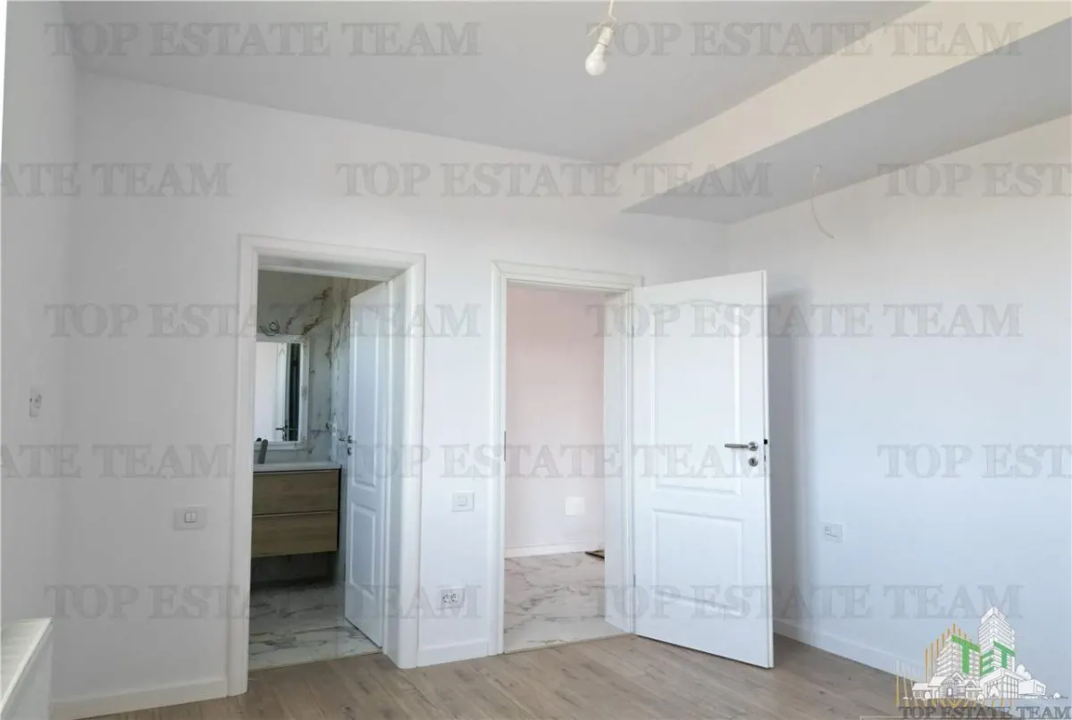 Villa de Lujo con 5 Dormitorios y Piscina en Dragomiresti-Vale - foto 4