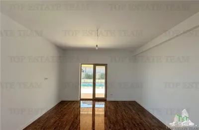 Villa de Lujo con 5 Dormitorios y Piscina en Dragomiresti-Vale - foto 7