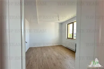 Villa de Lujo con 5 Dormitorios y Piscina en Dragomiresti-Vale - foto 8