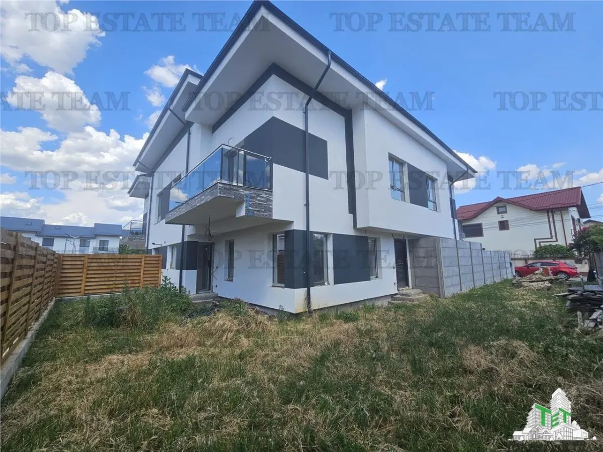 Villa Excepcional, 165 sqm Útiles, 139 sqm Terreno, Zona Exclusiva ROSU-MILITARI - foto 1