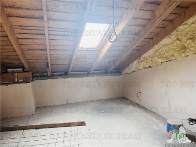 Villa Excepcional, 165 sqm Útiles, 139 sqm Terreno, Zona Exclusiva ROSU-MILITARI - foto 9