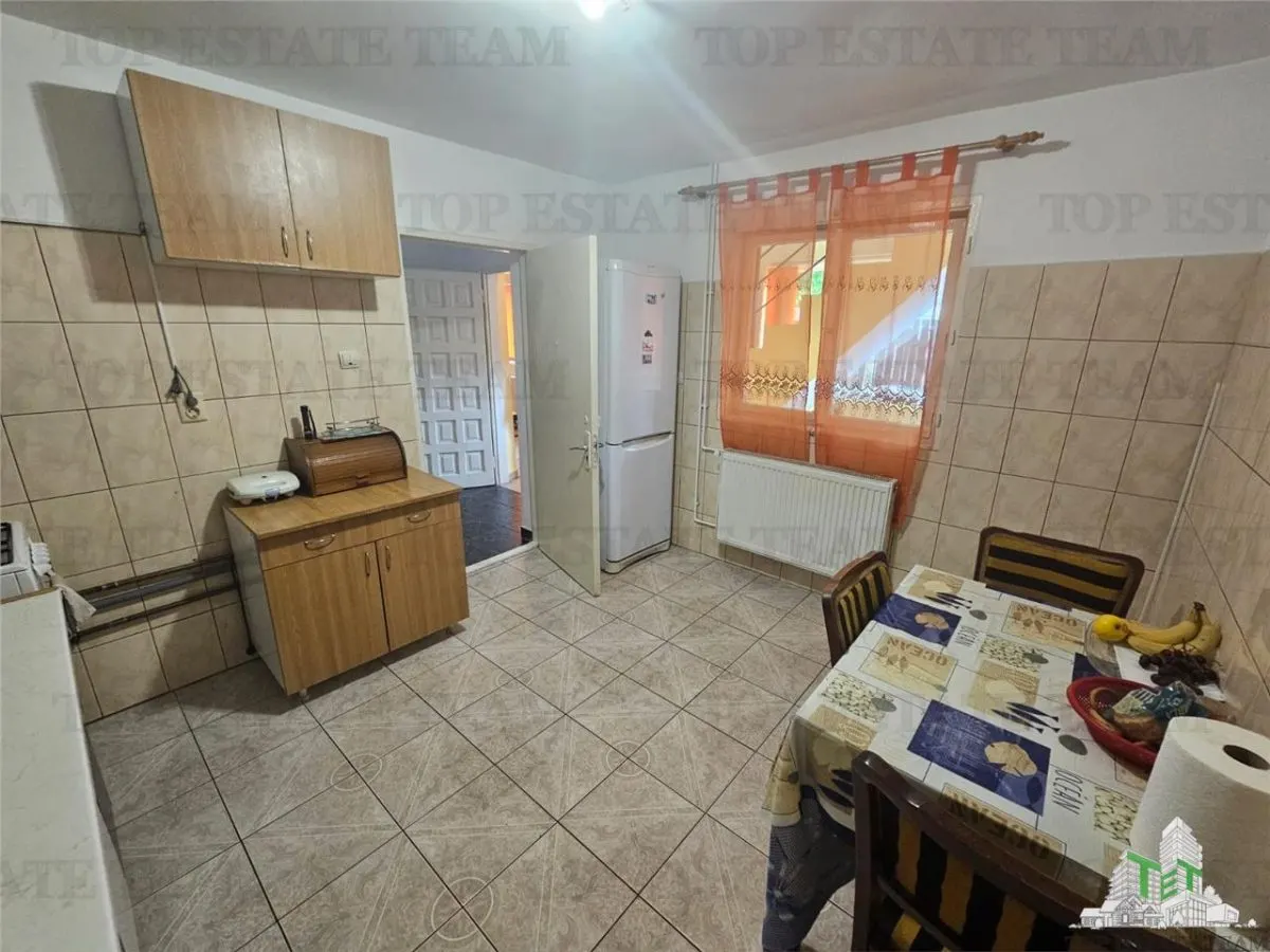 Casa con Garaje Doble junto a Padurea Rosu - foto 4