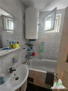 Casa con Garaje Doble junto a Padurea Rosu - foto 7