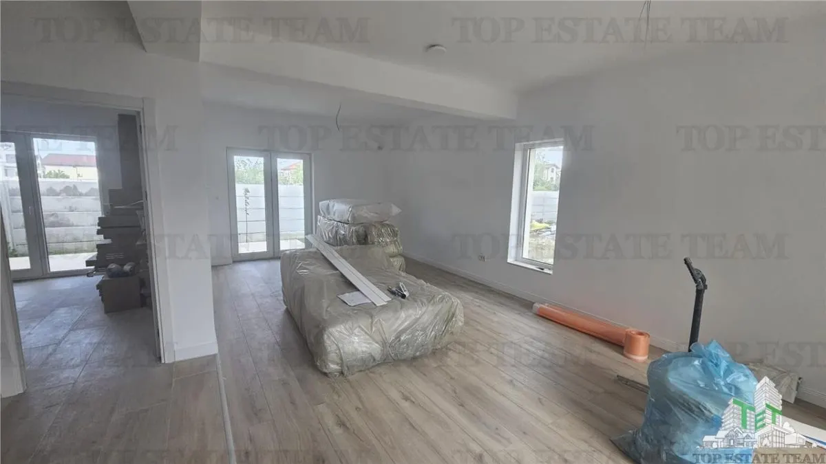 Villa Adosada de 4 Dormitorios en Prelungirea Ghencea-Bragadiru - foto 2