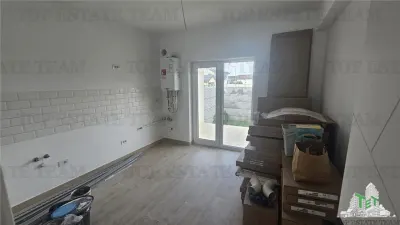 Villa Adosada de 4 Dormitorios en Prelungirea Ghencea-Bragadiru - foto 4