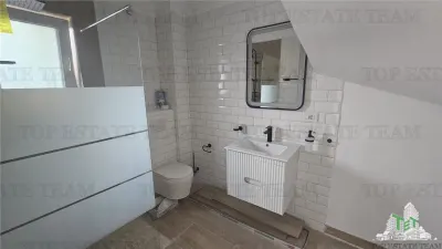 Villa Adosada de 4 Dormitorios en Prelungirea Ghencea-Bragadiru - foto 8