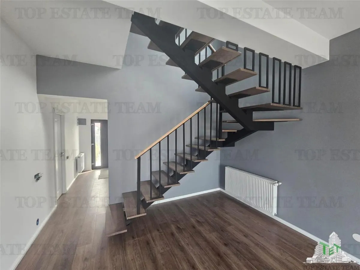 Villa estilo mediterráneo con garaje en Dragomiresti-Deal - foto 9