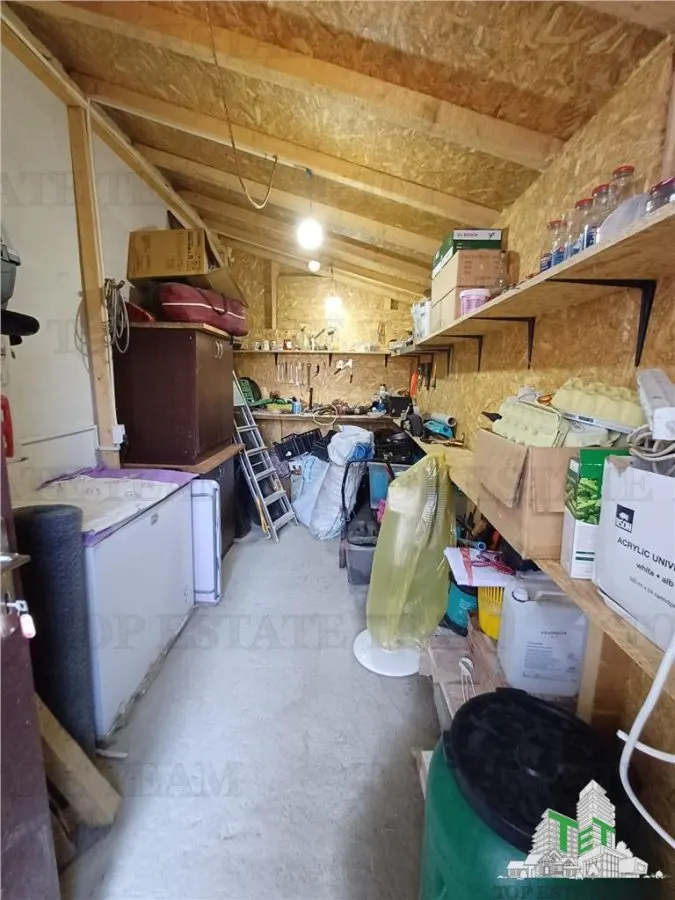 Casa Unifamiliar de 4 Dormitorios con Terreno de 840m² en Clinceni - foto 4