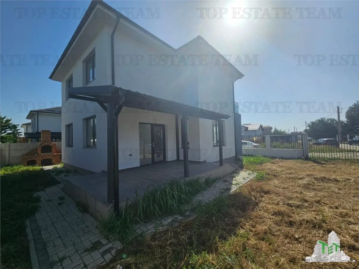 Villa Individual de 4 Dormitorios con Calefacción por Suelo Radiante en Ciorogarla - foto 4