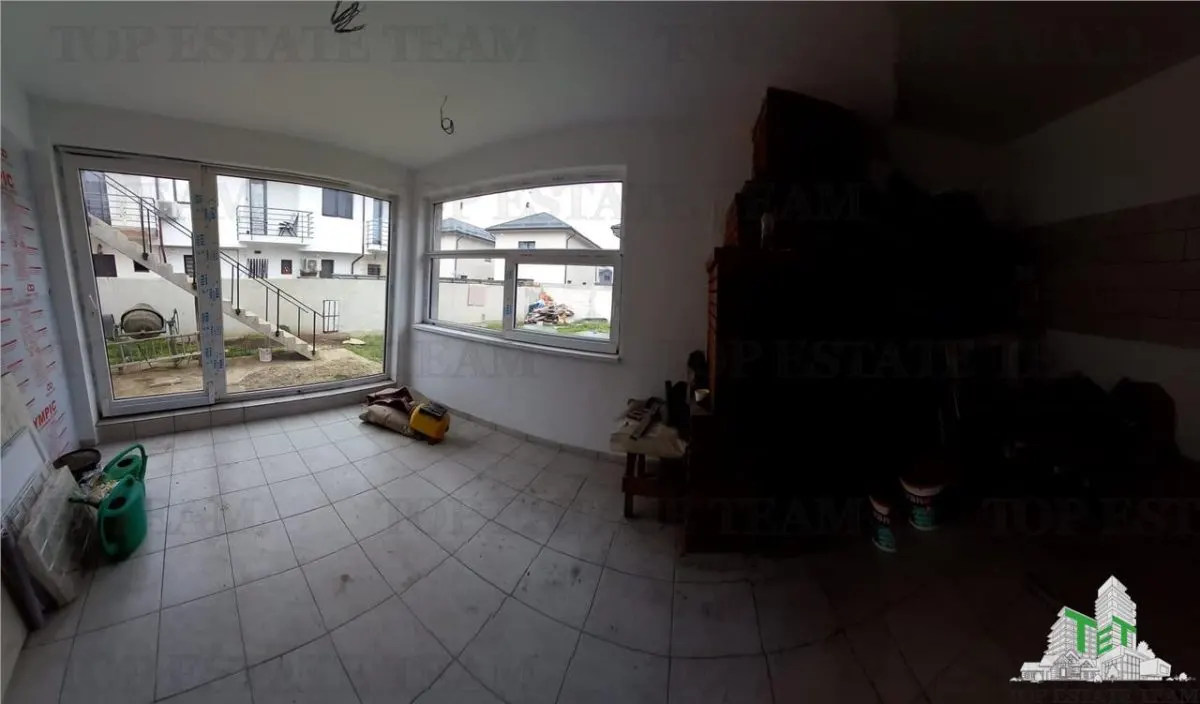 Villa con Espacio Comercial y Sala de Eventos en Bragadiru – 5 Plazas de Aparcamiento - foto 13