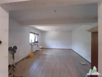 Villa individual de una planta, 3 dormitorios con parcela de 400sqm, entrada Domnesti - foto 9