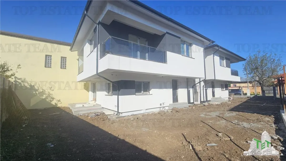 Villa Independiente de Cuatro Dormitorios en Chiajna - foto 13