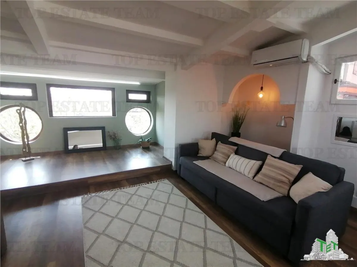 Appartement Quatre Chambres avec Potentiel de Mezzanine à Vendre - foto 2