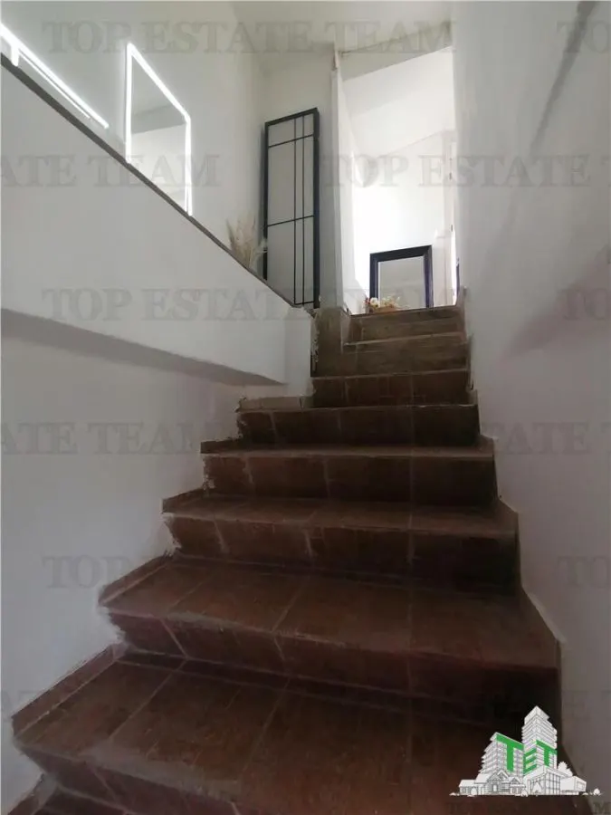 Appartement Quatre Chambres avec Potentiel de Mezzanine à Vendre - foto 4