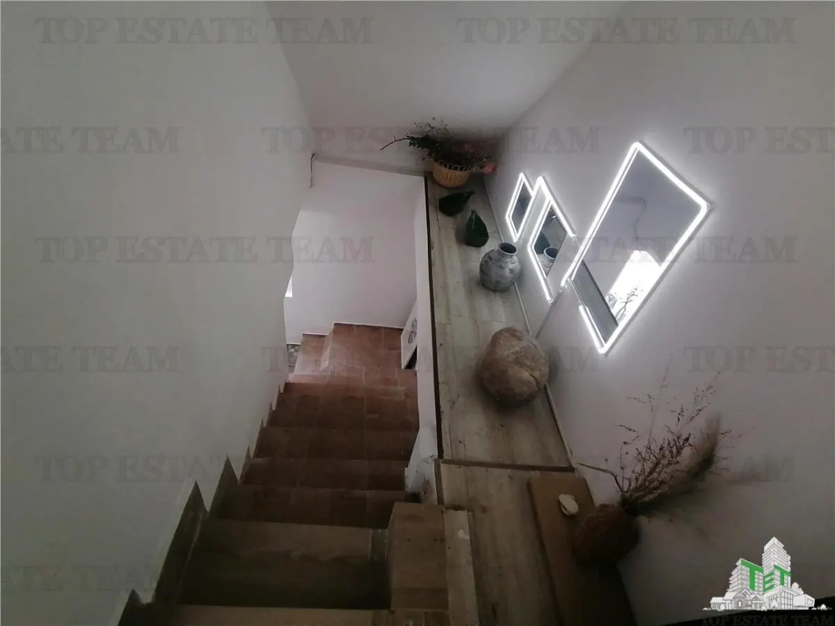Appartement Quatre Chambres avec Potentiel de Mezzanine à Vendre - foto 5