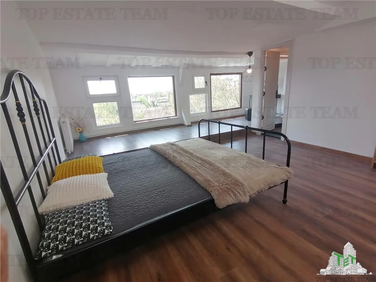 Appartement Quatre Chambres avec Potentiel de Mezzanine à Vendre - foto 9