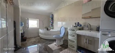 Bragadiru - Three-Bedroom Apartment near McDonald's Alexandriei - foto 15