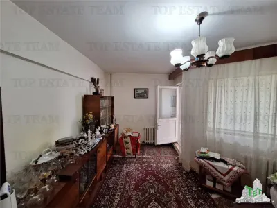 Three-Bedroom Apartment, Ultra-Central Braila – For Sale - foto 2