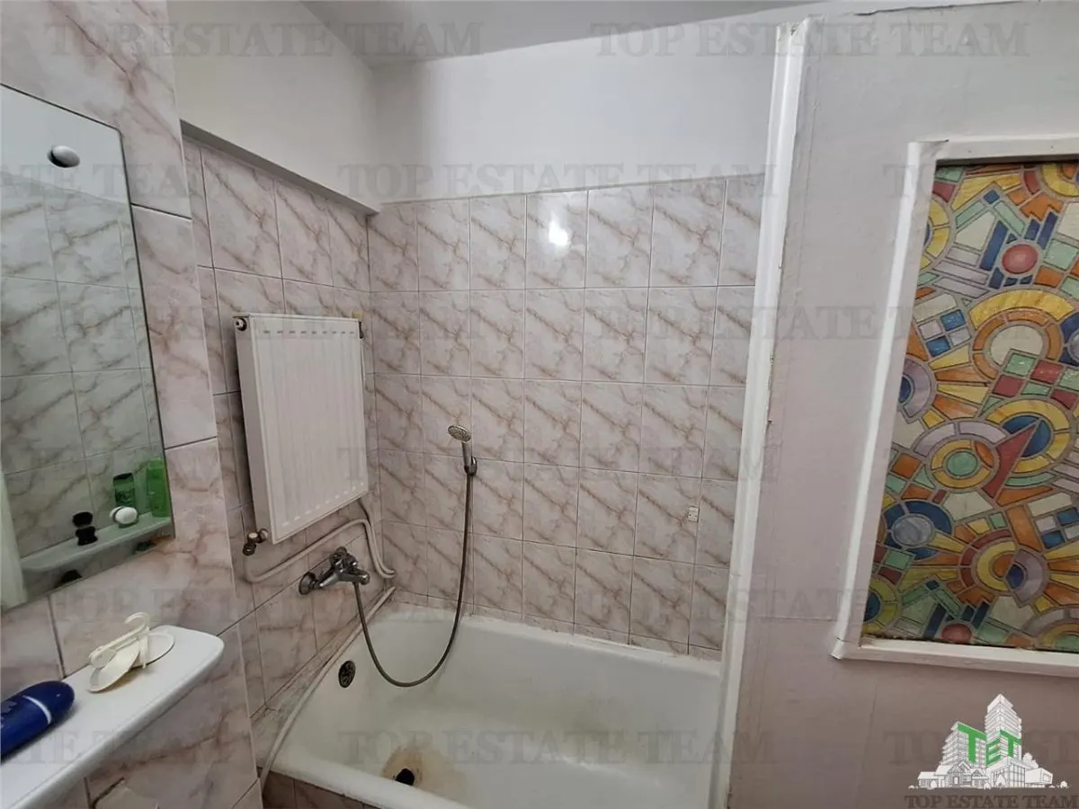 Three-Bedroom Apartment, Ultra-Central Braila – For Sale - foto 7
