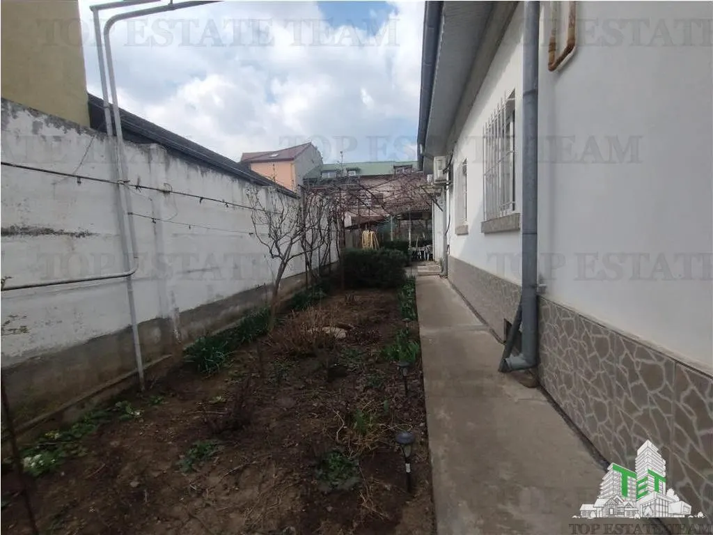 Casa Unifamiliar con Garaje y Patio Libre 300 m², Excelente Zona Brancoveanu - foto 2